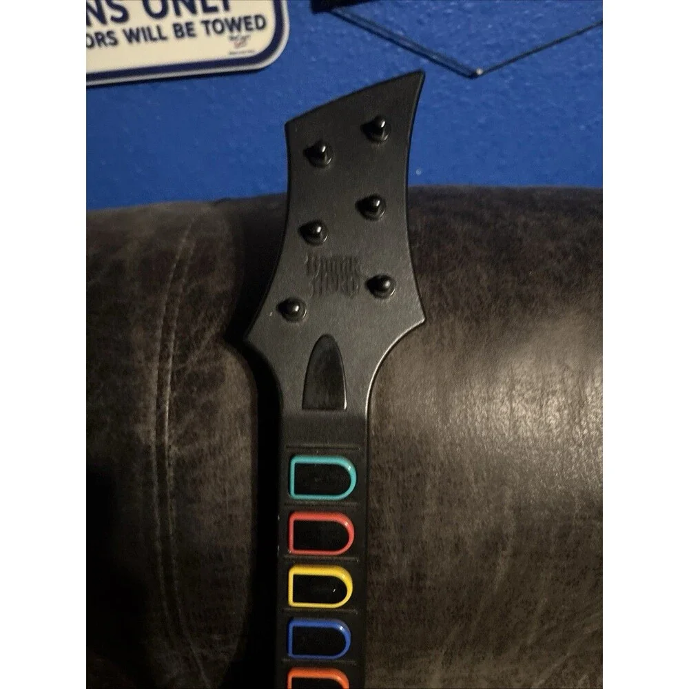Guitar Hero World Tour Wii Sunburst Guitar Controller + Game Tested Working